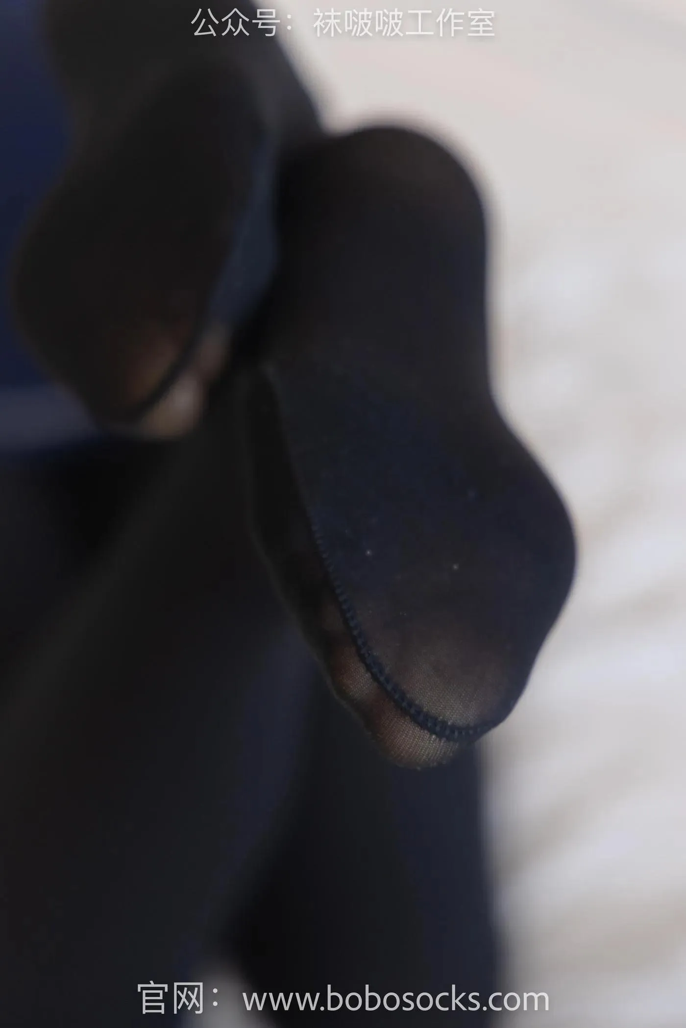 [BoBoSocks袜啵啵]NO.114 小甜豆-高跟鞋、帆布鞋、肉丝、厚黑丝 [175P]插图5